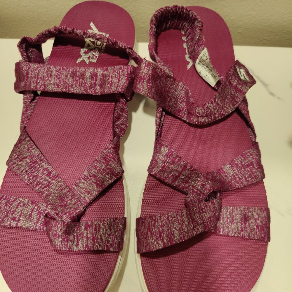 Go Walk Skechers Burgundy sandals - Picture 4 of 4